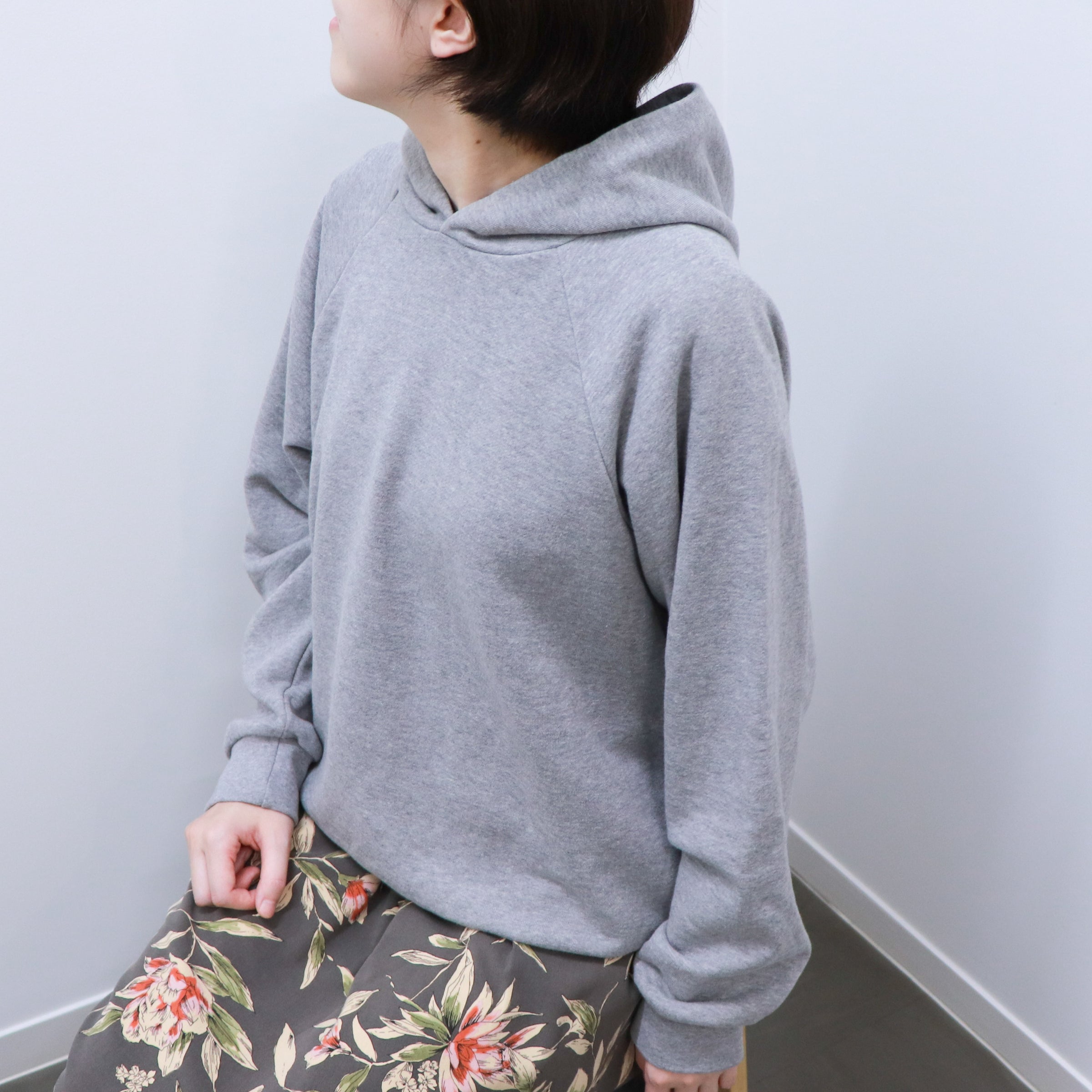 オリジナルキット】ロックミシンで作るラグランパーカー | ベビー